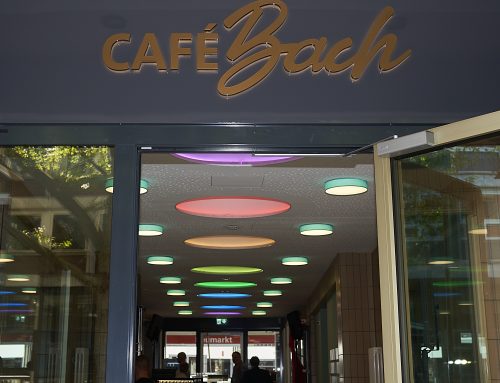Hereinspaziert – Mittagstisch im Café Bach öffnet